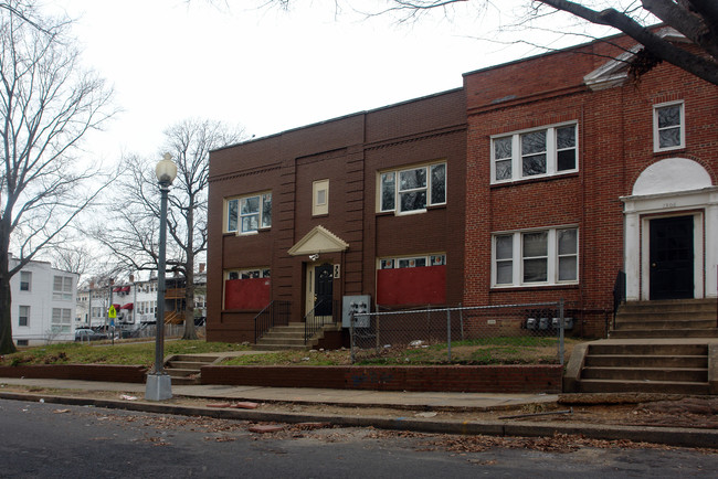 1300 Orren St NE in Washington, DC - Building Photo - Building Photo