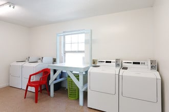 Trinity Station Apartments in Concord, NC - Building Photo - Interior Photo