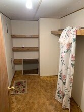 64 Hilley Dr in Waterloo, SC - Building Photo - Building Photo