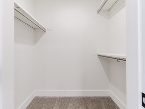 7117 Chinaberry Rd in Dallas, TX - Building Photo - Building Photo