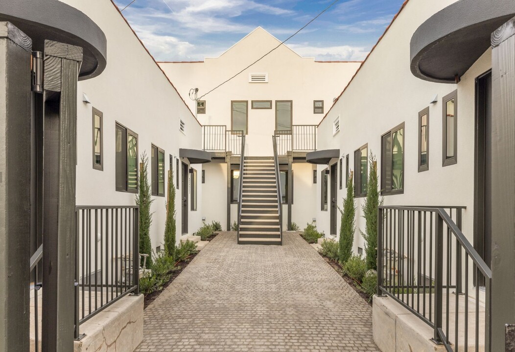 Second Street Bungalows in Santa Monica, CA - Foto de edificio