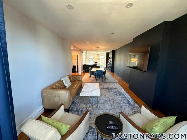482 Columbus Ave