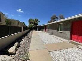4250 N 27th St in Phoenix, AZ - Building Photo