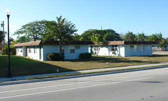 575 W Palm Dr Apartments