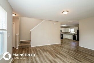 4018 Larkhaven Village Dr in Charlotte, NC - Building Photo - Building Photo
