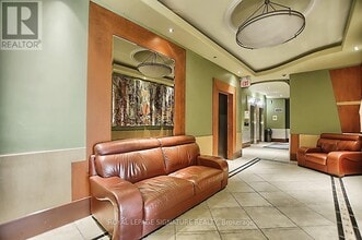 5949 Yonge St in Toronto, ON - Building Photo - Building Photo