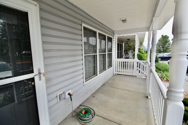 1055 John Paul Jones Ln in Harrisonburg, VA - Building Photo - Building Photo