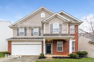 3014 Ernest Russell Ct in Charlotte, NC - Building Photo