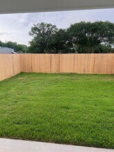 2613 Randolph Rd in Pasadena, TX - Building Photo - Building Photo
