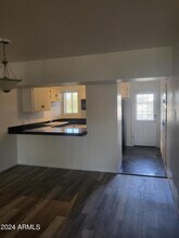 6501 N 17th Ave in Phoenix, AZ - Foto de edificio - Building Photo