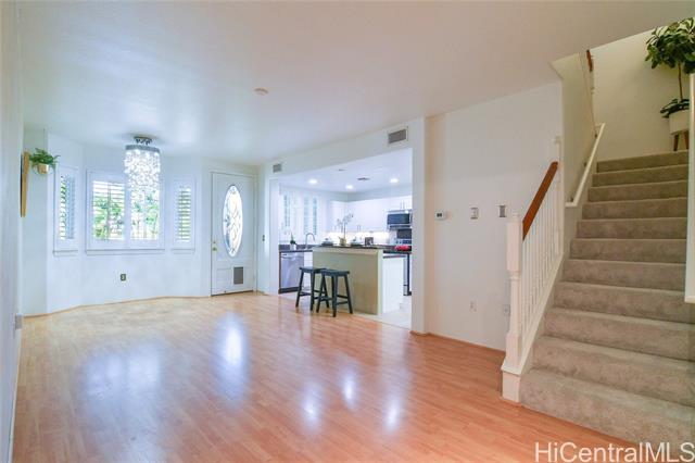 7018 Hawaii Kai Dr in Honolulu, HI - Building Photo - Building Photo