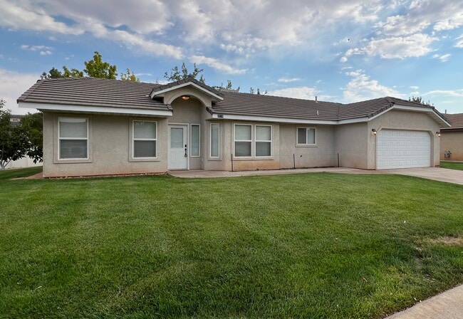 2139 W 127 S in Hurricane, UT - Building Photo - Building Photo