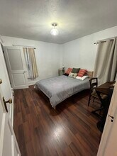 2506 N Alder St, Unit A in Tacoma, WA - Building Photo - Building Photo