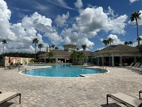 11562 Amidship Ln in Windermere, FL - Foto de edificio - Building Photo