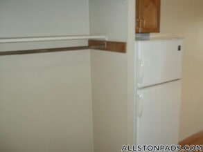 1110 Commonwealth Ave, Unit 517 in Boston, MA - Foto de edificio - Building Photo