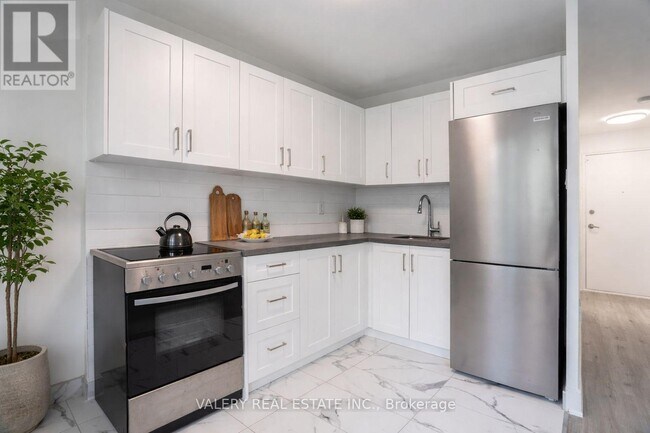 177 St George St in Toronto, ON - Building Photo - Building Photo