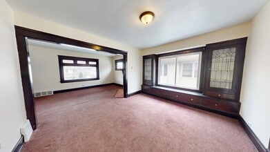 12900 Hoy Ave in Cleveland, OH - Building Photo - Building Photo