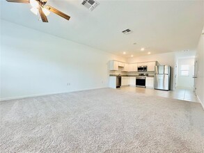 334 Cadberry Pl in St. Cloud, FL - Building Photo - Building Photo