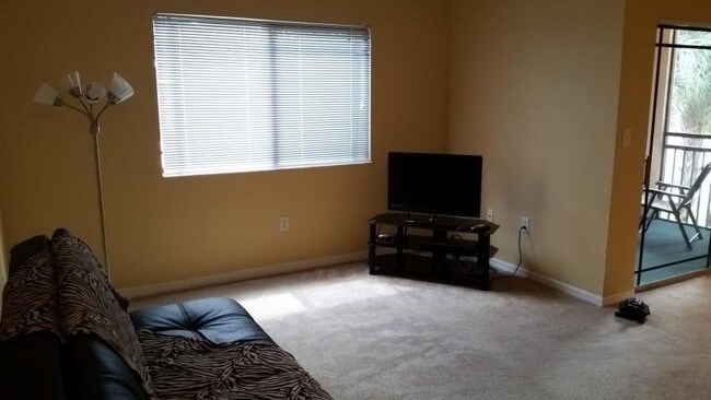 2811 Grande Pkwy-Unit -204 in Palm Beach Gardens, FL - Building Photo - Building Photo