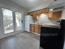 222 Park Ave in Maryville, MO - Building Photo