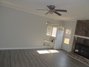 5823 Rivercroft Rd in Fayetteville, NC - Building Photo - Building Photo