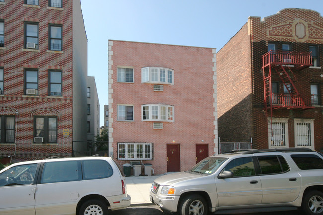 1508 Park Pl in Brooklyn, NY - Building Photo - Building Photo