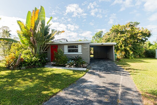 property at 1380 Delmar Ln