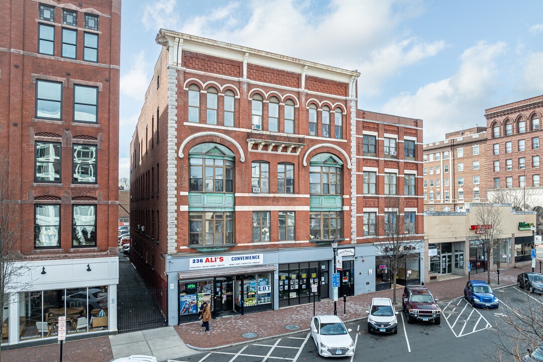 Downtown Condominiums in New Britain, CT - Building Photo