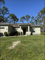 2640 Talleyrand Ave in North Port, FL - Building Photo