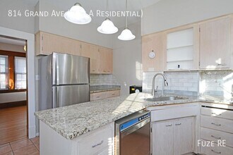 814 Grand Ave in St. Paul, MN - Building Photo - Building Photo