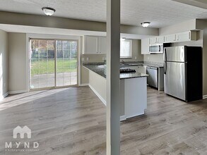 1500 Manor Dr in Columbus, OH - Building Photo - Building Photo