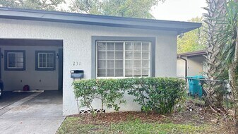231 S Summerlin Ave in Orlando, FL - Building Photo