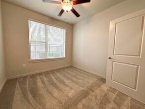 2621 Live Oak St in Dallas, TX - Building Photo - Building Photo