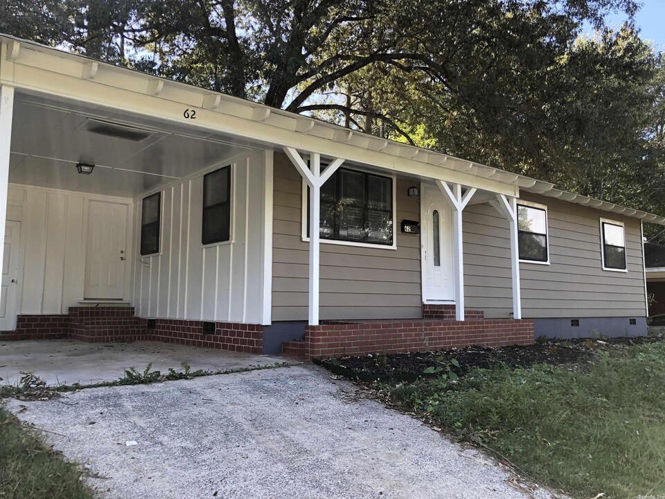 62 Berkshire Dr in Little Rock, AR - Foto de edificio