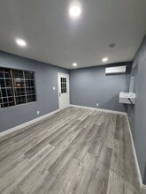 219 E 76th St in Los Angeles, CA - Building Photo - Building Photo