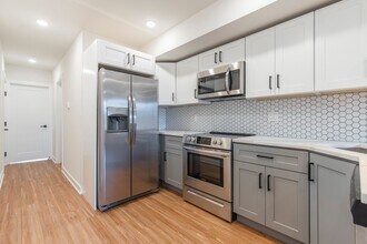 810 W Norris St in Philadelphia, PA - Building Photo - Building Photo