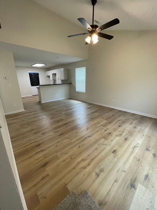 2004-2006 Arlene Dr-Unit -2006 Arlene Dr. in Columbia, MO - Building Photo - Building Photo