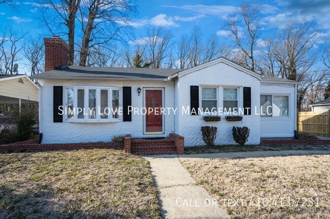 property at 7709 Ravine Dr