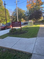 Q Wayne Gardens Apartments