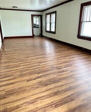 1560 S 20th St in Terre Haute, IN - Building Photo - Building Photo