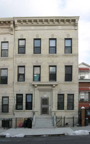 139 Thomas S Boyland St in Brooklyn, NY - Building Photo