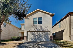 18502 Fair Grange Ln in Cypress, TX - Building Photo