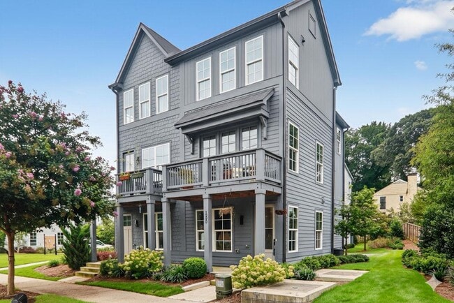 property at 1220 Oxley Pl NW