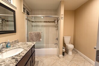 4944 Narvaez Ave, Unit 1 Den in San Jose, CA - Building Photo - Building Photo