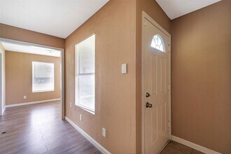 202 Norview Dr in Houston, TX - Foto de edificio - Building Photo