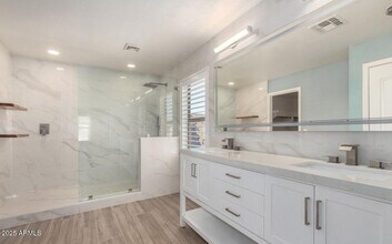 3734 E Betsy Ln in Gilbert, AZ - Building Photo - Building Photo