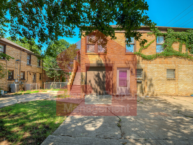 1803 NW 22nd St in Oklahoma City, OK - Foto de edificio - Building Photo