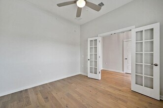 4722 Vaughan St in Austin, TX - Building Photo - Building Photo