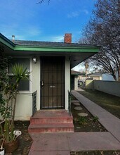 3361 E McKinley Ave in Fresno, CA - Building Photo - Building Photo