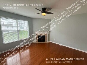16317 Meadowlands Ct in Westfield, IN - Building Photo - Building Photo
